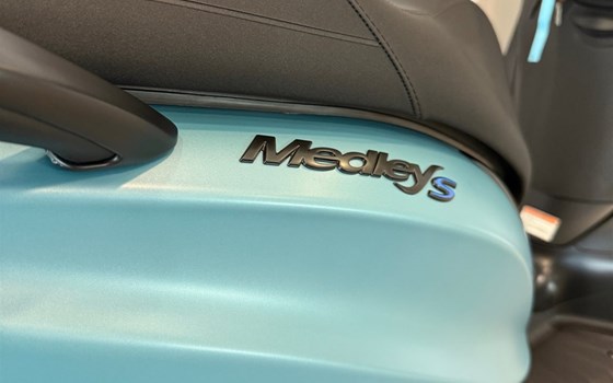 Gebrauchtmotorrad Piaggio Medley 125 S - Bild 2 Gebrauchtmotorrad Piaggio Medley 125 S - Bild 2