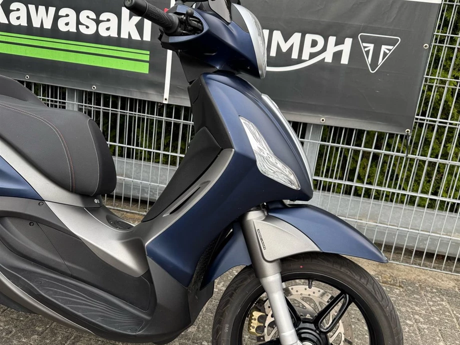 Angebot Piaggio Beverly 350ie ABS/ASR Bild 7: Angebot Piaggio Beverly 350ie ABS/ASR