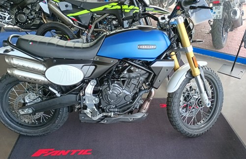Neumotorrad Fantic Scrambler 700
