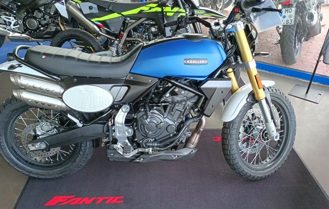 Fantic Scrambler 700