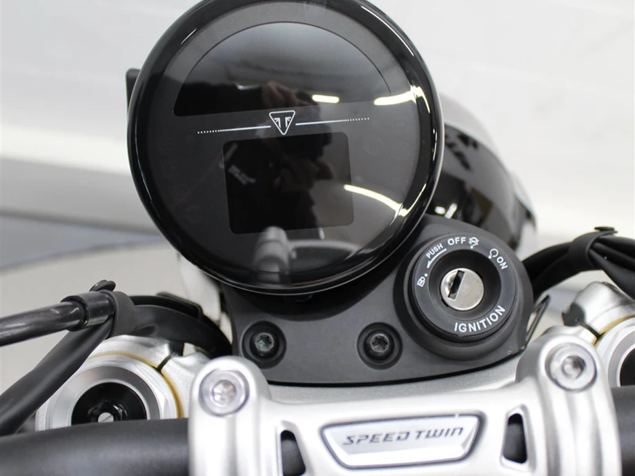 Angebot Triumph Speed Twin 1200 RS Bild 8: Angebot Triumph Speed Twin 1200 RS