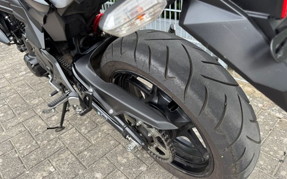 Gebrauchtmotorrad Kawasaki ER-6n - Bild 10