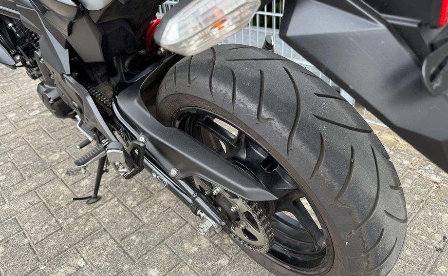 Angebot Kawasaki ER-6n Bild 10: Angebot Kawasaki ER-6n