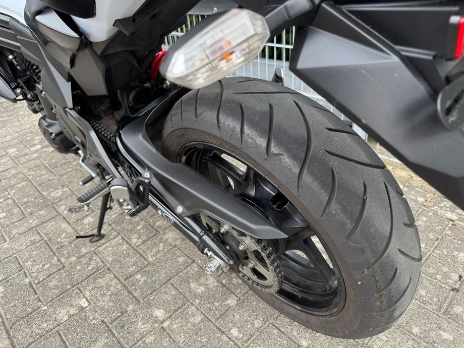 Angebot Kawasaki ER-6n Bild 10: Angebot Kawasaki ER-6n