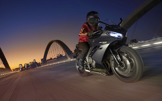 Neufahrzeug Triumph Daytona 660 - Bild 12