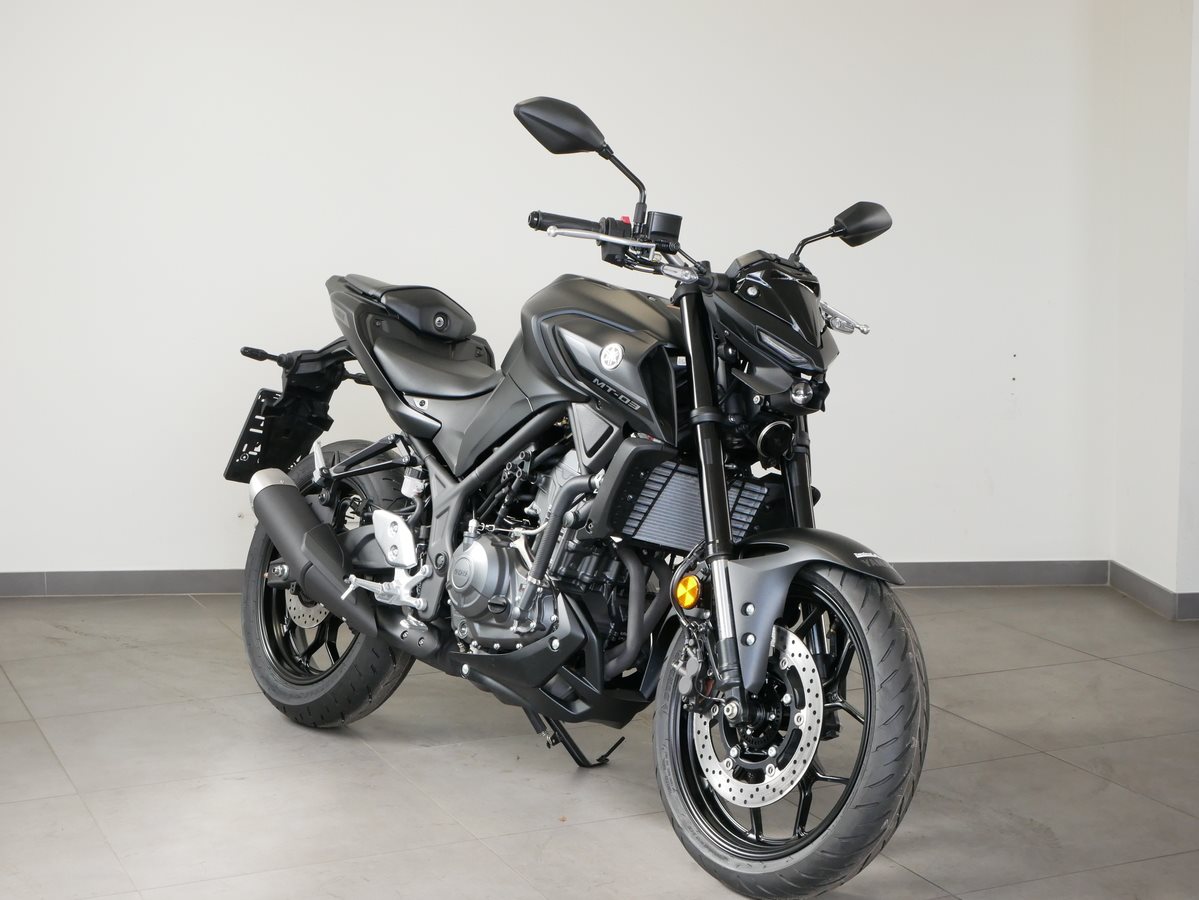 Yamaha MT-03 