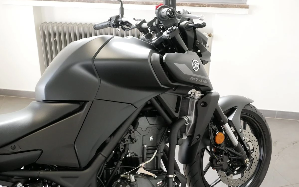 Zum Vergrößern bitte anklicken! Angebot Yamaha MT-03