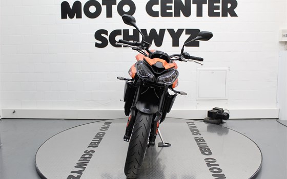 Motorrad Occasion Triumph Street Triple 765 R - Bild 3