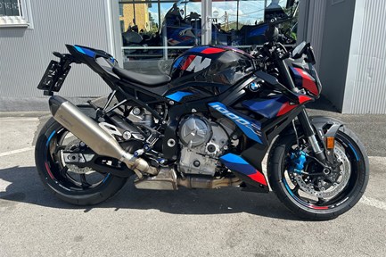 BMW M 1000 R
