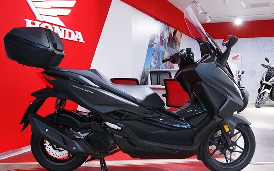 Neufahrzeug Honda Forza 125 - Bild 2 Neufahrzeug Honda Forza 125 - Bild 2