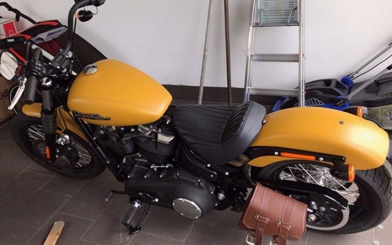 Gebrauchtmotorrad Harley-Davidson Softail Street Bob FXBB - Bild 7