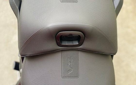 Neufahrzeug Ducati Multistrada V4 S Sport - Bild 6