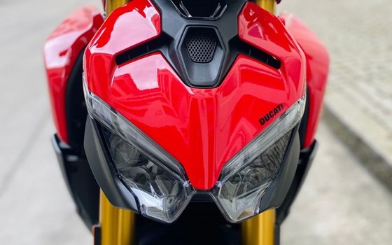 Neufahrzeug Ducati Streetfighter V2 S - Bild 5
