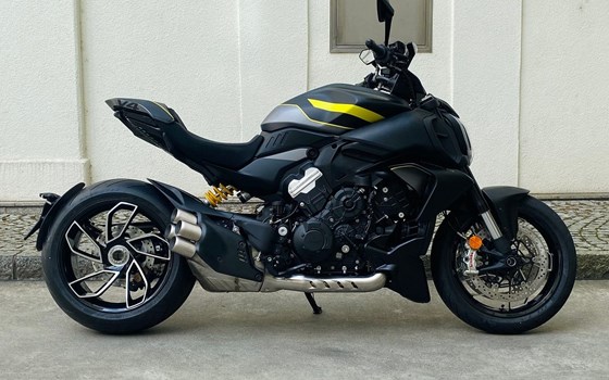 Neufahrzeug Ducati Diavel V4 - Bild 1