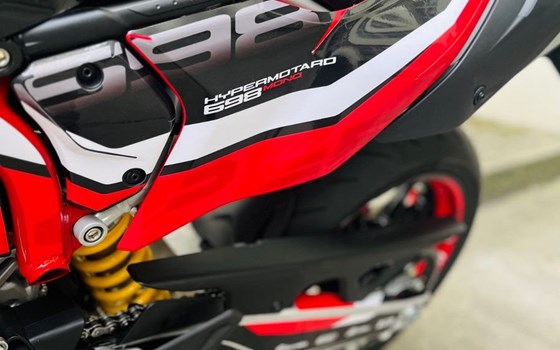 Neufahrzeug Ducati Hypermotard 698 Mono - Bild 7