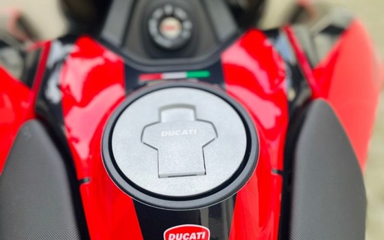 Neufahrzeug Ducati Hypermotard 698 Mono - Bild 8