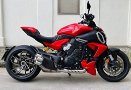 Neumotorrad Ducati Diavel V4