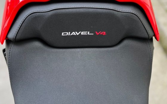 Neufahrzeug Ducati Diavel V4 - Bild 5