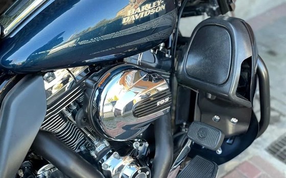 Gebrauchtmotorrad Harley-Davidson Electra Glide Ultra Classic FLHTCU - Bild 12 Gebrauchtmotorrad Harley-Davidson Electra Glide Ultra Classic FLHTCU - Bild 12