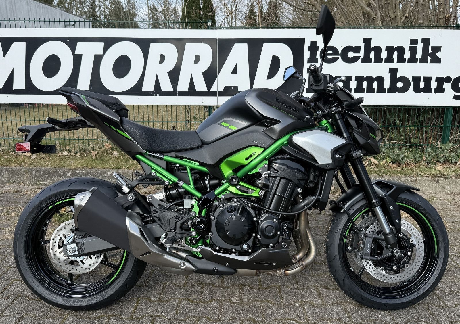 Kawasaki Z900