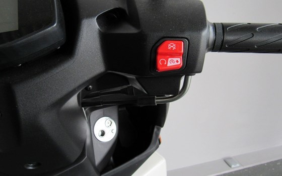 Neufahrzeug Suzuki Avenis 125 - Bild 11