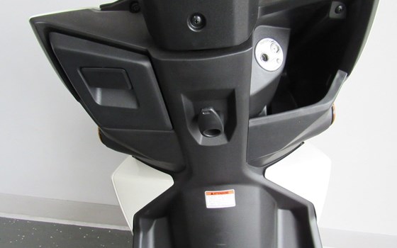 Neufahrzeug Suzuki Avenis 125 - Bild 12