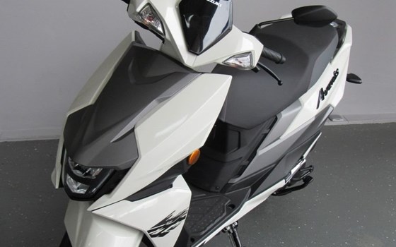Neufahrzeug Suzuki Avenis 125 - Bild 2
