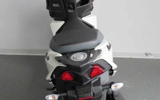 Neufahrzeug Suzuki Avenis 125 - Bild 7