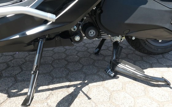 Gebrauchtmotorrad Honda Forza 350 - Bild 10