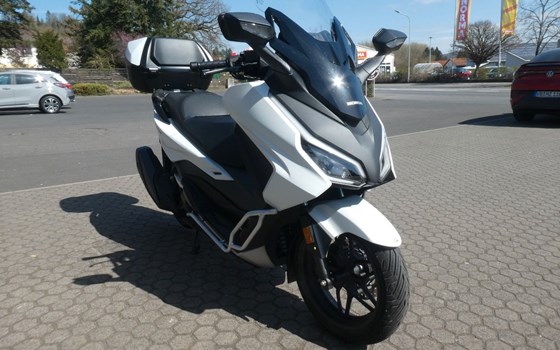 Gebrauchtmotorrad Honda Forza 350 - Bild 4