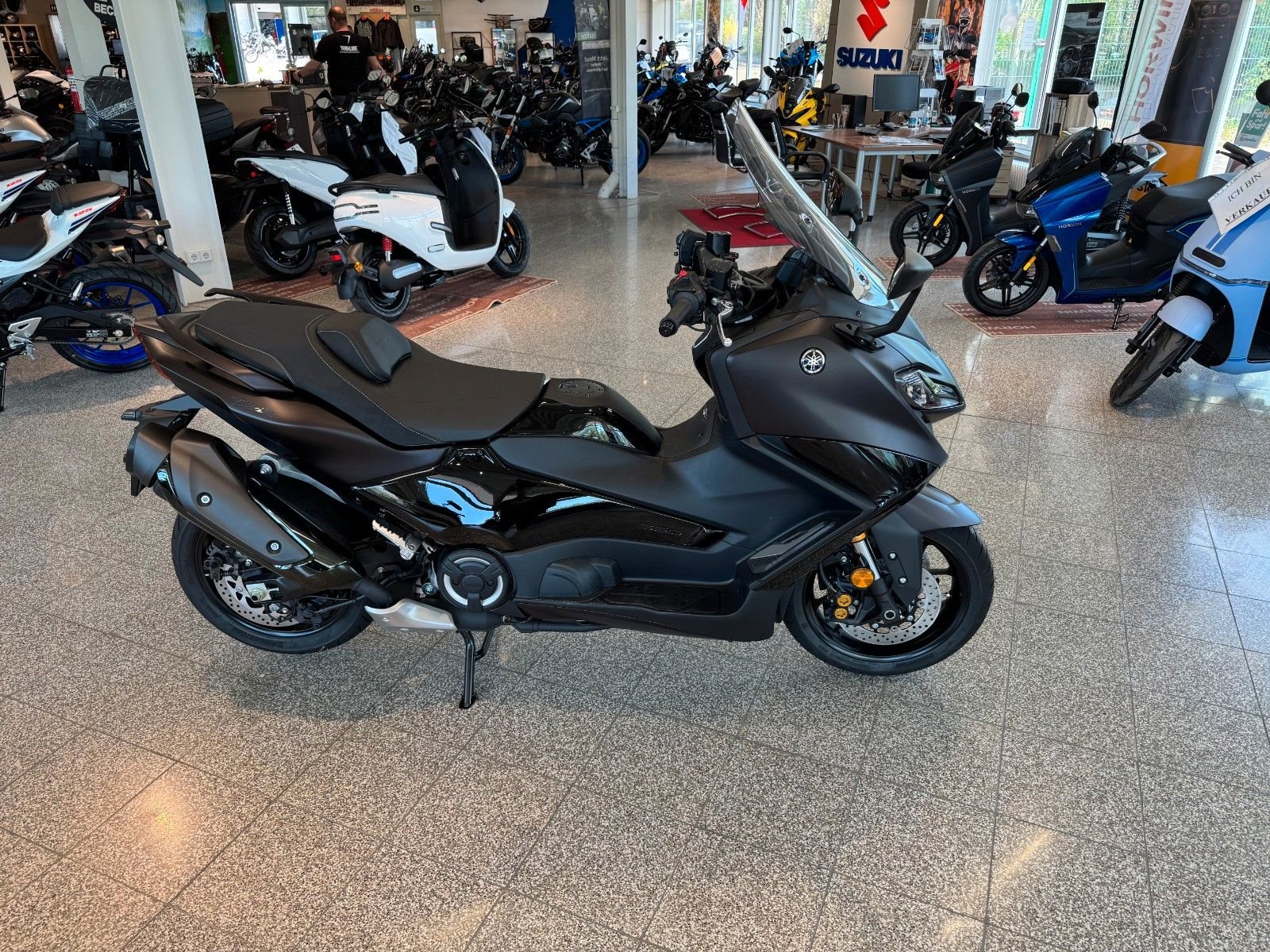 Yamaha TMAX 560 Tech Max