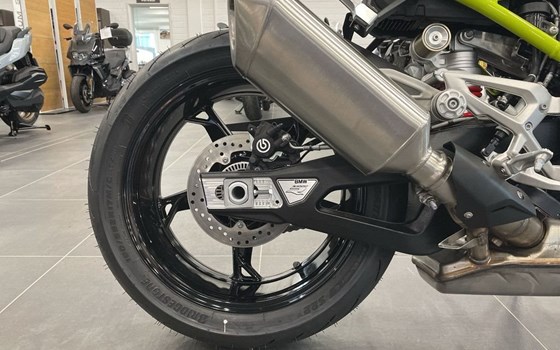 Gebrauchtmotorrad BMW S 1000 R - Bild 10