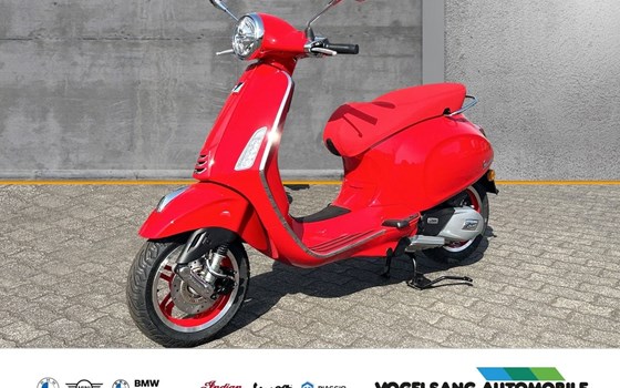 Neufahrzeug Vespa Primavera 125 RED - Bild 1