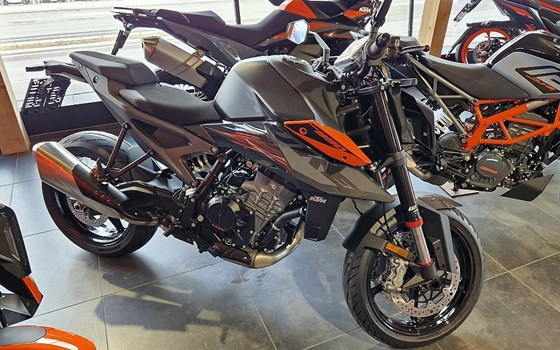 Neufahrzeug KTM 990 Duke - Bild 1 Neufahrzeug KTM 990 Duke - Bild 1