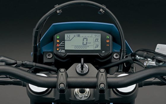 Neufahrzeug Suzuki DR-Z 400 SM - Bild 10 Neufahrzeug Suzuki DR-Z 400 SM - Bild 10