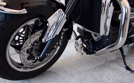 Gebrauchtmotorrad Triumph Rocket III Roadster - Bild 12