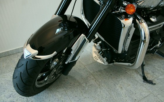 Gebrauchtmotorrad Triumph Rocket III Roadster - Bild 15