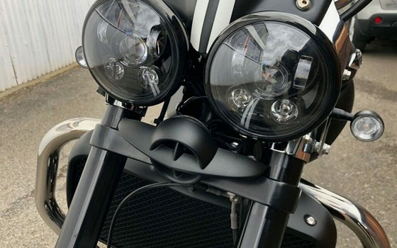 Gebrauchtmotorrad Triumph Rocket III Roadster - Bild 3