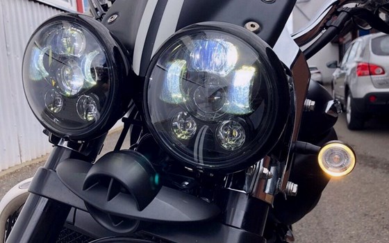 Gebrauchtmotorrad Triumph Rocket III Roadster - Bild 9