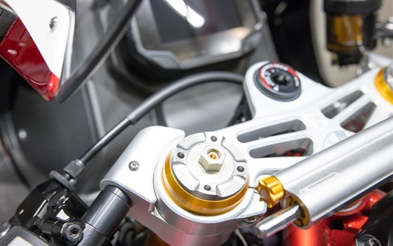 Neufahrzeug Bimota KB 4 - Bild 8 Neufahrzeug Bimota KB 4 - Bild 8