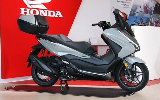 Neufahrzeug Honda Forza 350 - Bild 2 Neufahrzeug Honda Forza 350 - Bild 2