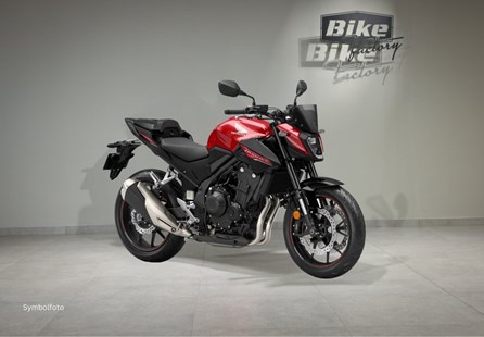 Honda CB500 Hornet (Grand Prix Red)