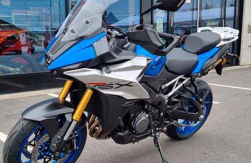 Neumotorrad Suzuki GSX-S1000GX