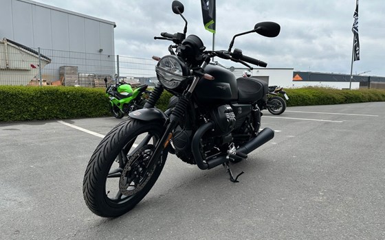 Neufahrzeug Moto Guzzi V7 Stone - Bild 3