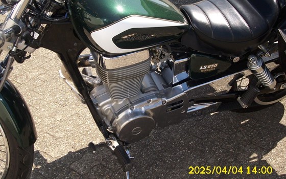 Gebrauchtmotorrad Suzuki LS 650 - Bild 3