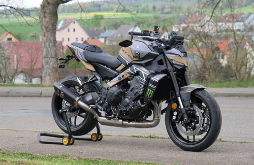 Neumotorrad Yamaha MT-09