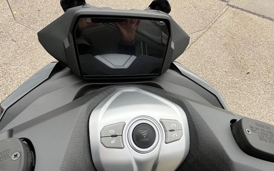 Neufahrzeug Voge SR4 350 LUXURY - Bild 8