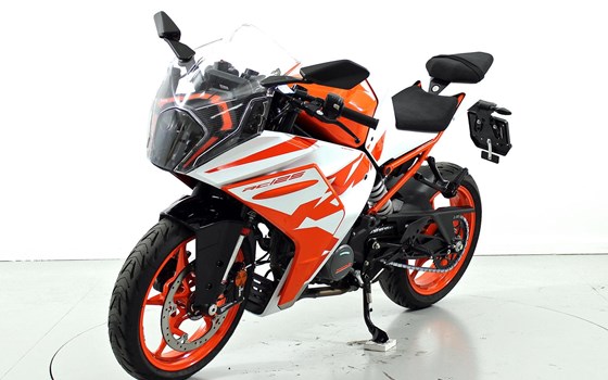 Motorrad Occasion KTM RC 125 - Bild 3