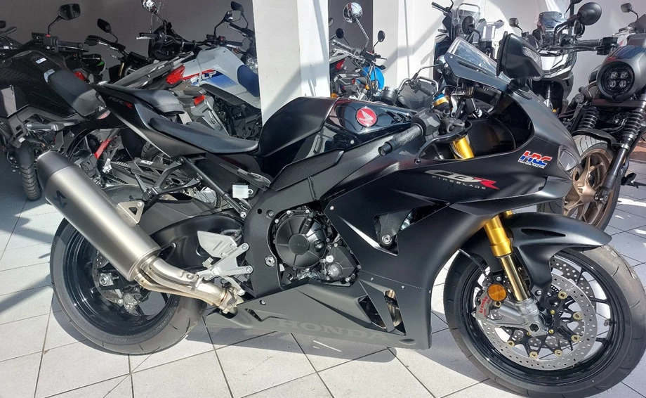 Offer Honda CBR1000RR-R Fireblade SP Bild 1: Offer Honda CBR1000RR-R Fireblade SP