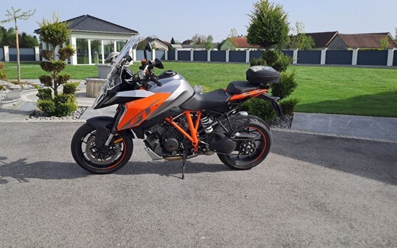 Gebrauchtmotorrad KTM 1290 Super Duke GT - Bild 1 Gebrauchtmotorrad KTM 1290 Super Duke GT - Bild 1